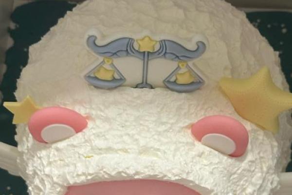 专属十二星座生日蛋糕，你喜欢吗？